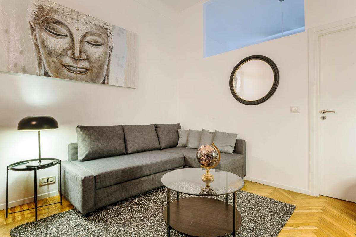Luxury 4 Bedrooms Close To Duomo Milano