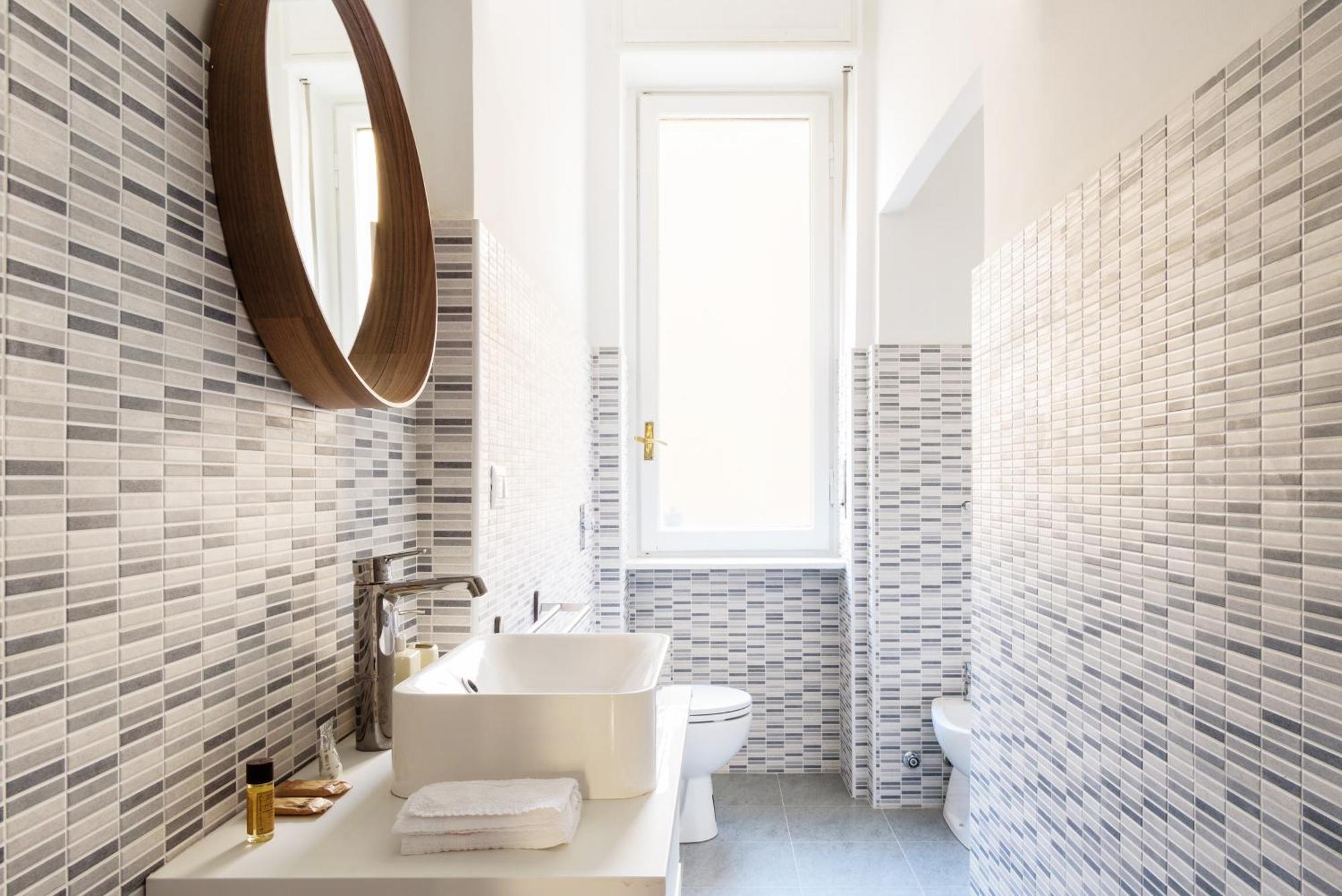 Luxury 4 Bedrooms Close To Duomo Appartamento