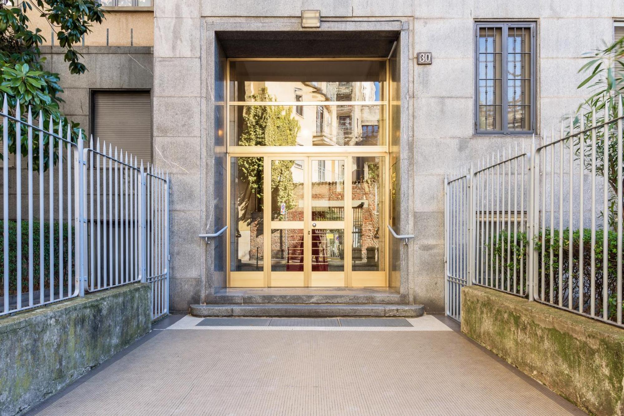 Appartamento Luxury 4 Bedrooms Close To Duomo *